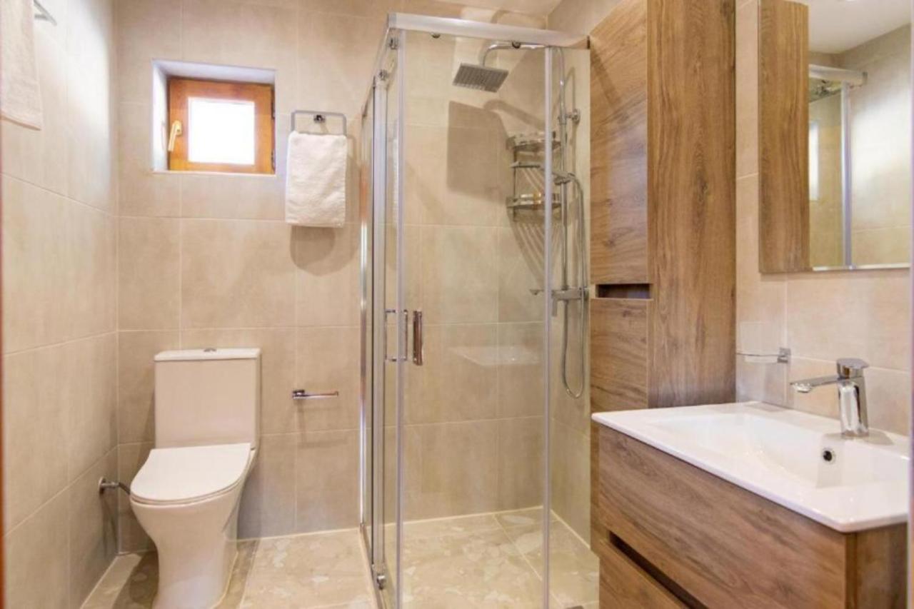 Agrelia Homes Dragano Exteriör bild